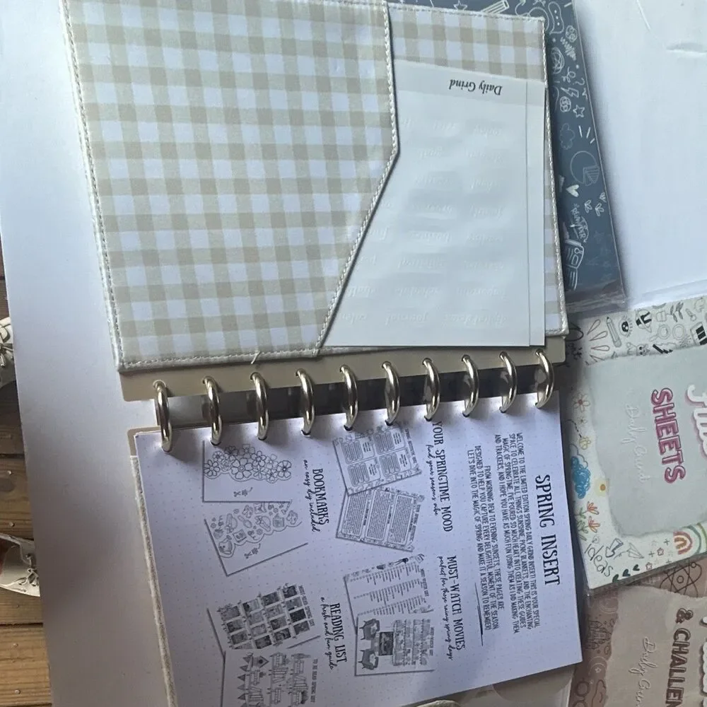 Daily Grind Planner Bundle: Quilted Cover + 4 Inserts (3 Sealed, 1 Open Box)